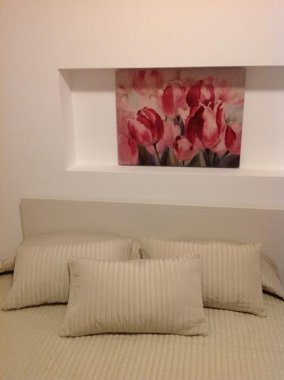 B&B A Casa Di Amici Giardini Naxos Phòng bức ảnh